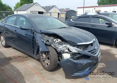 2013 Hyundai Sonata Gls z USA, uszkodzony, nr VIN 5NPEB4AC2DH644771